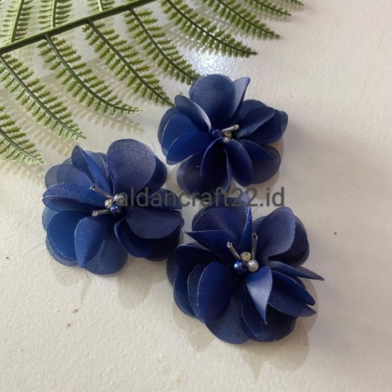 aplikasi bunga solder / organza 3d