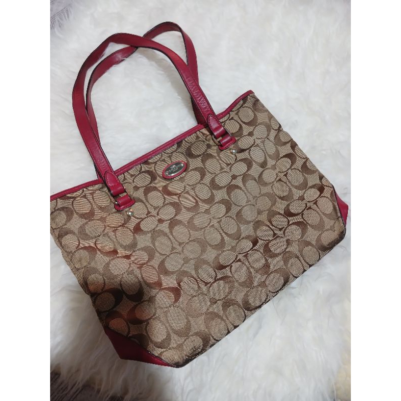 Tote Coach signature Preloved