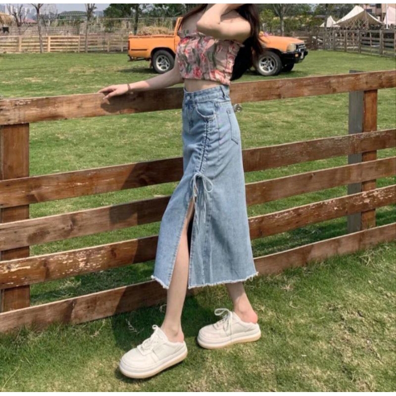 Rok Jeans serut belah samping
