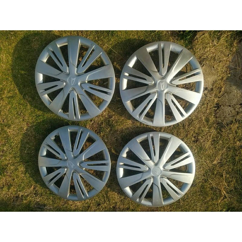 WILDOP VELG PENUTUP VELG DAIHATSU SIGRA R14 ORIGINAL ( HARGA SATUAN)