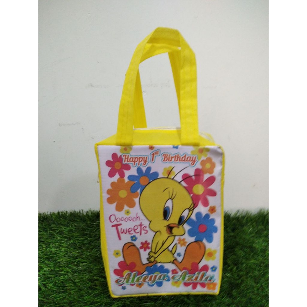 

(Costum) Tas Souvenir Request Ukuran Costum Tas Resleting Ulang tahun anak 15x10x20