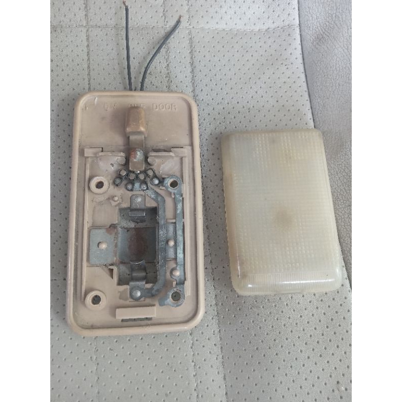 lampu cabin corona at151