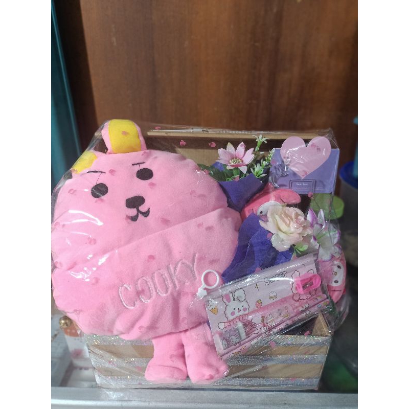 

Parcel_ultah_anak Ayya chan