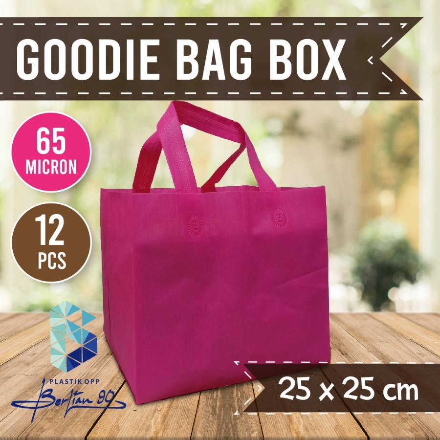 

goodie bag box tas kain jumbo tas spunbond 25x25x25 alas kotak