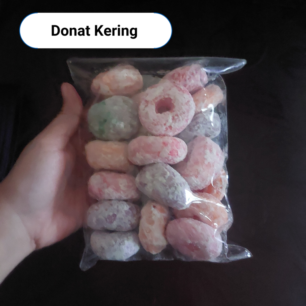 

Donat Getas Pelangi 80 gram - Donat Kering Warna Warni - Snack Serba 5 Ribu