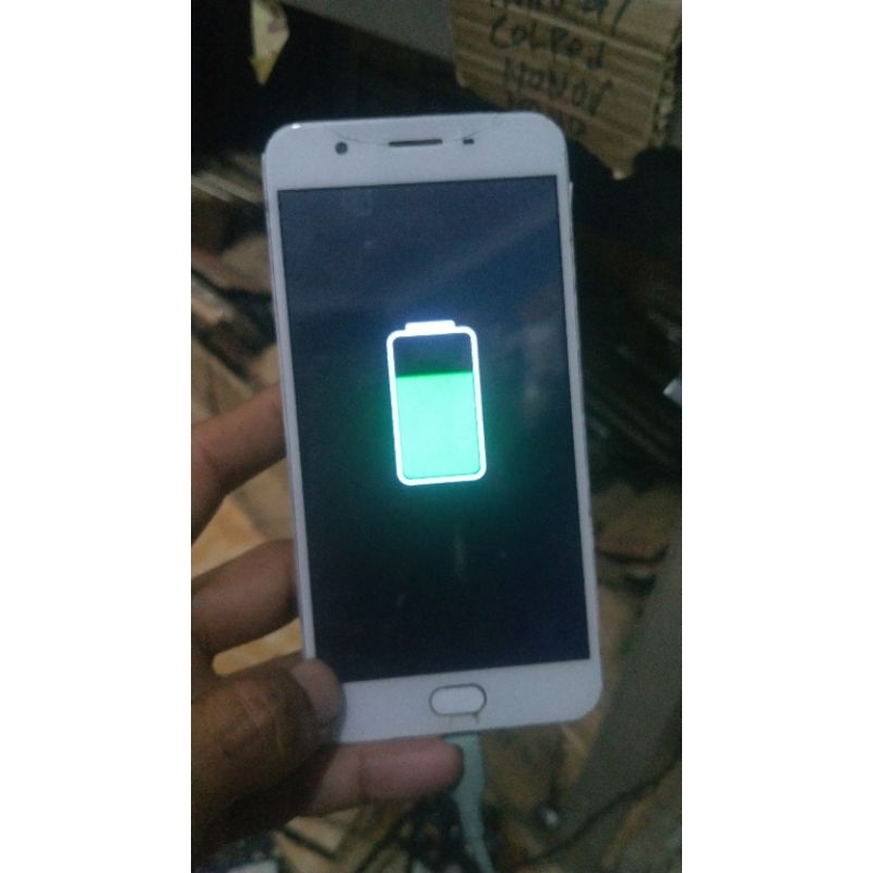 lcd tc retak hp Oppo f1s normal ya
