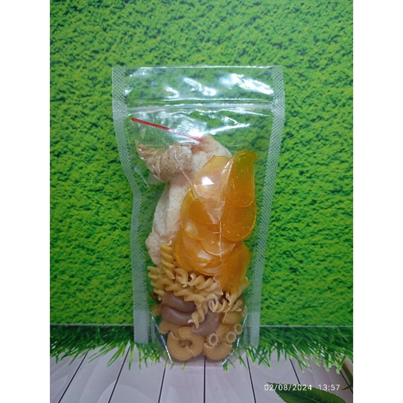 

seblak instan (paket makaroni)