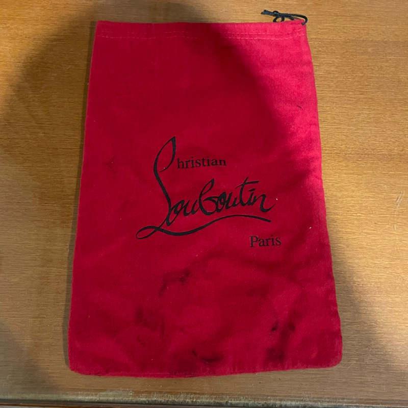 [READY SIAP KIRIM] POUCH CHRISTIAN LOUBOUTIN PARIS WARNA MERAH ORIGINAL 100%