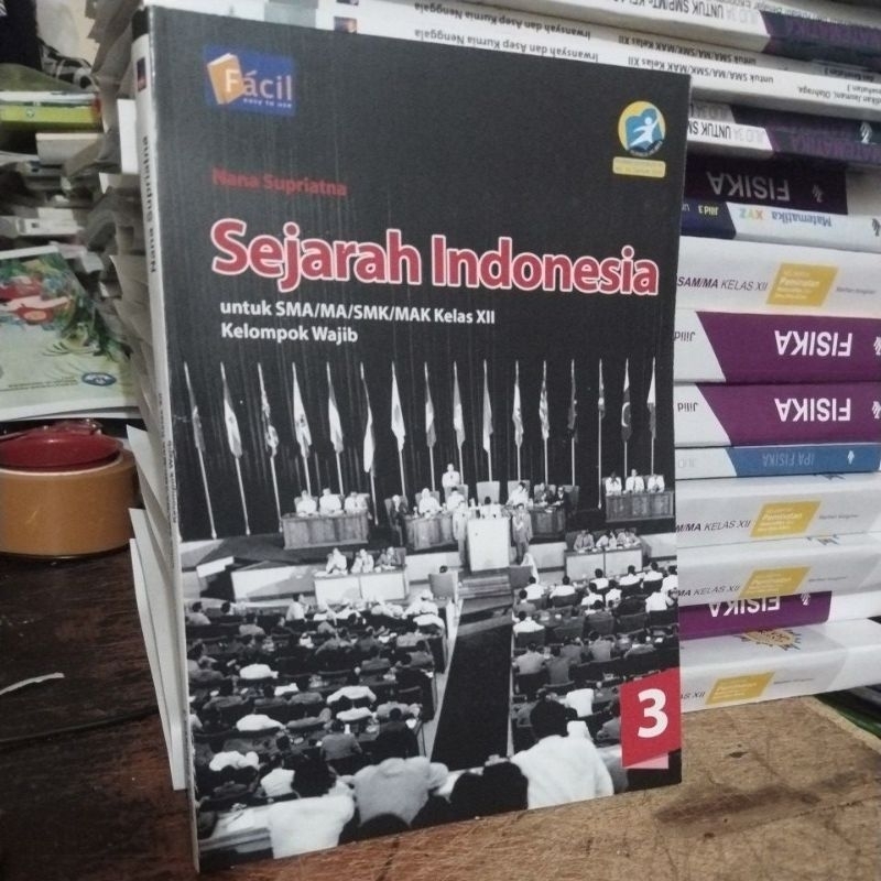 buku sejarah Indonesia SMA kelas 3-12 penerbit facil/grafindo