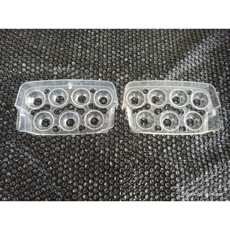 RAK TELUR KULKAS LG EXPRESSCOOL 2 PINTU MODEL GN-V 222