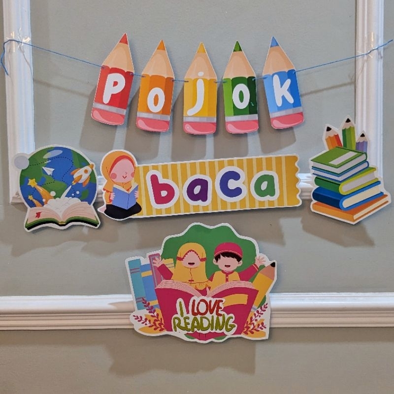 Hiasan Pojok Baca Kelas Anak