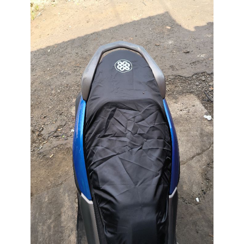 Aksesoris Cover Jok / Sarung Jok Buat Motor Nmax.Aerox.Pcx.Vario.Lexi Dll