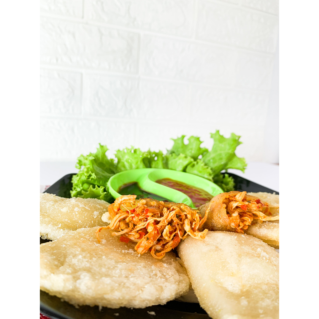 

Cireng isi Ayam Suwir Pedas Mantap!