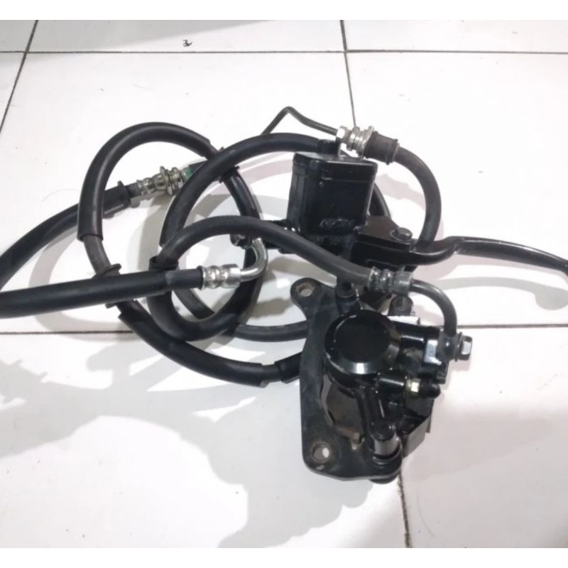 master kaliper rem belakang Yamaha Nmax original