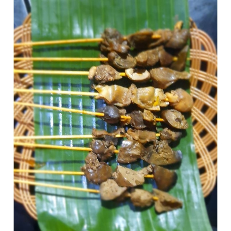 

Sate Ampela Ayam / sate ampela murah / sate ampela angkringan / sate ampela frozen /sate ampela bumbu ungkep bacem