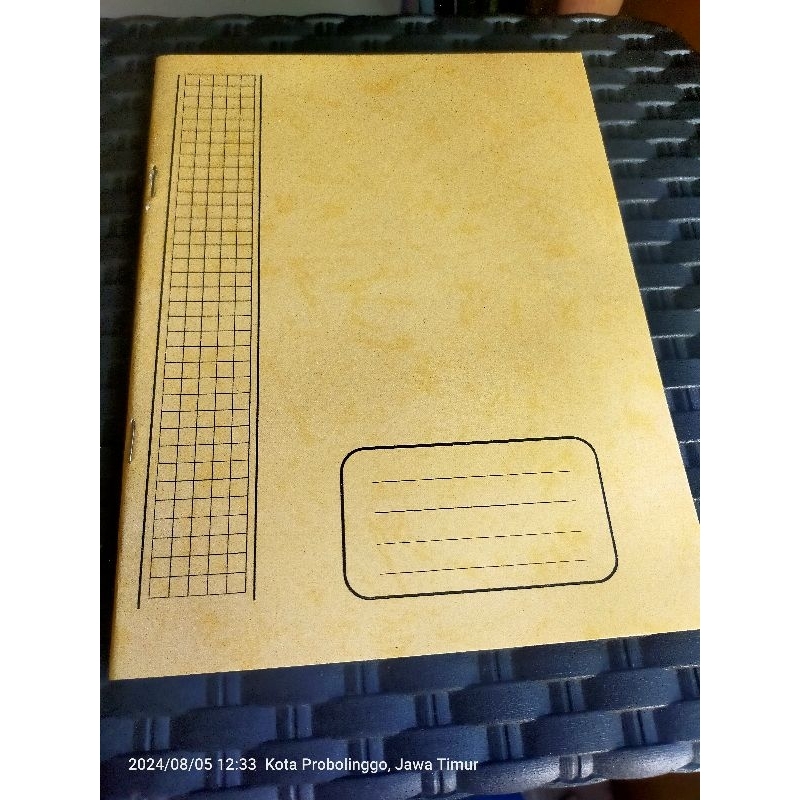 

Buku tulis kotak 4 mili