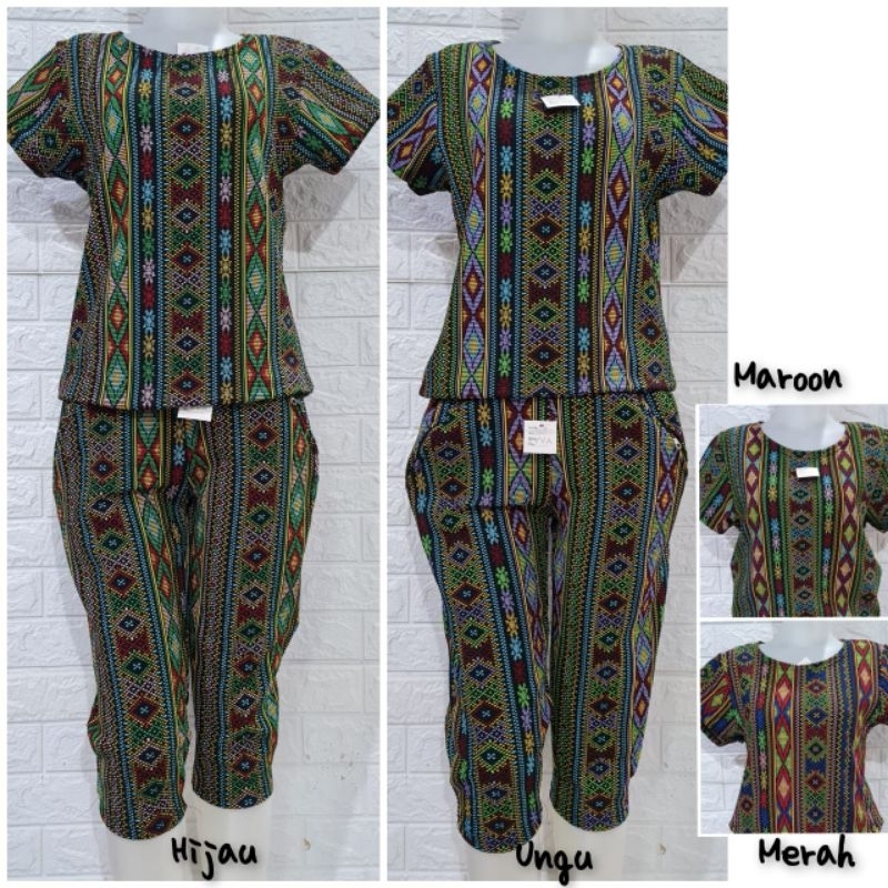 Baju Lelang Random