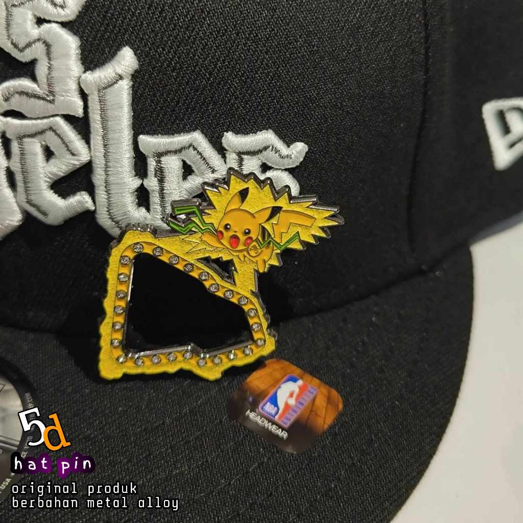 PIN TOPI NEW ERA BINGKAI POKEMON PIKACHU