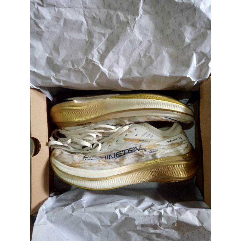 sepatu running 910 haze veloceSE