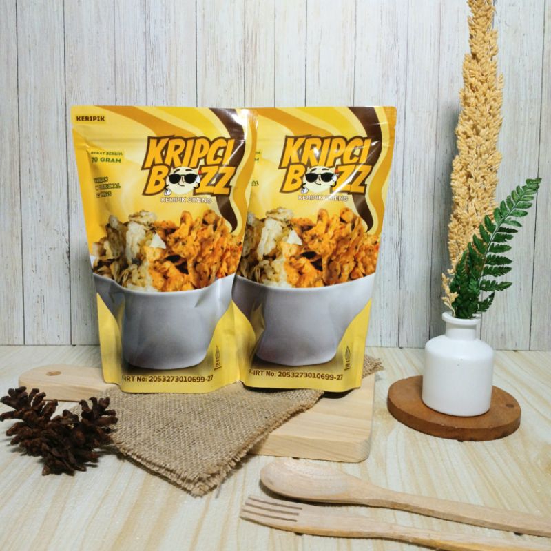 

Kripci Bozz 70 gram - Keripik Cireng Aci Premium Cemilan Oleh - Oleh Khas Bandung