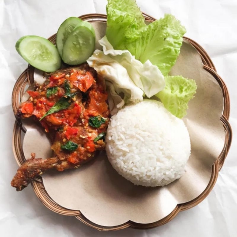 

Nasi Ayam Penyet Sambal Kemangi
