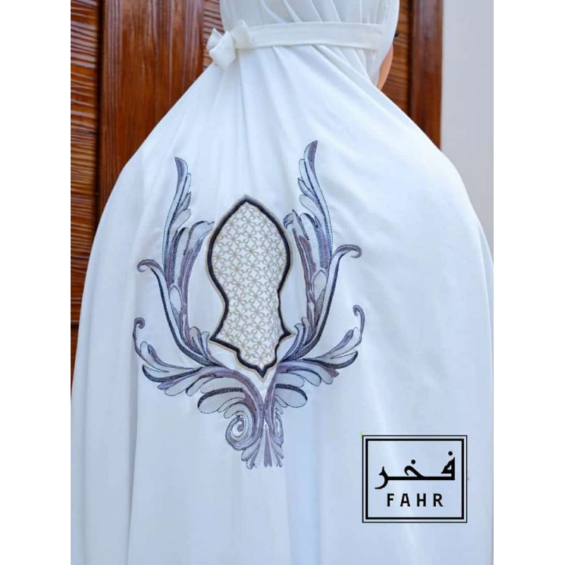 mukena Melayu manset bordir terompah