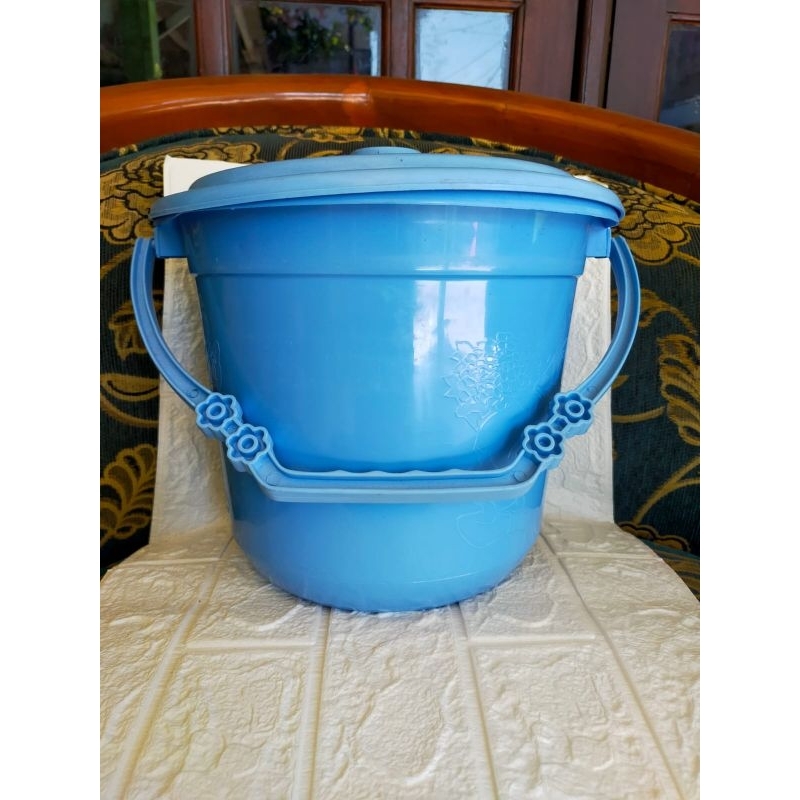 Timba Air tumbuh Kembang/ Timba Air Plastik/Timba Murah