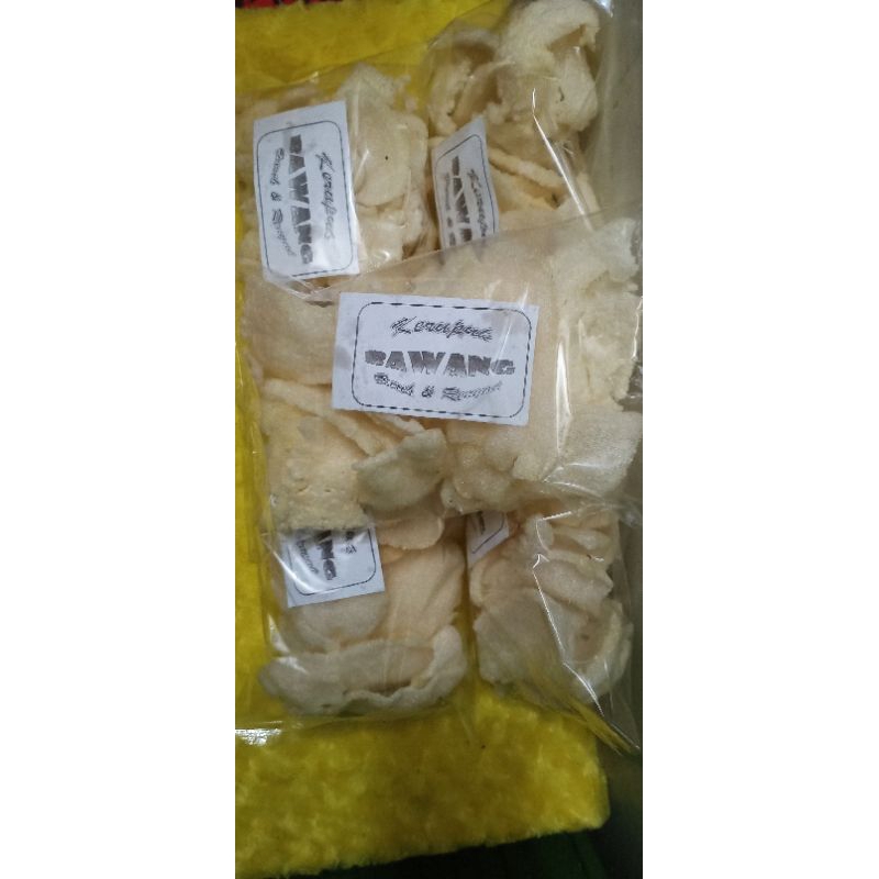

kerupuk bawang asli madura