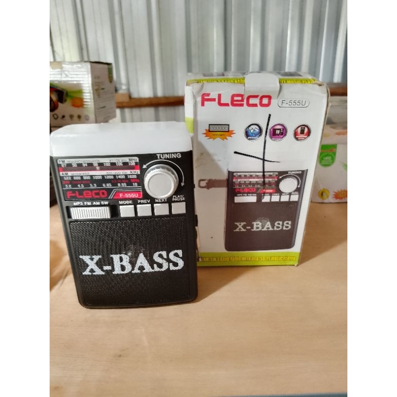 RADIO FLECO F-555U