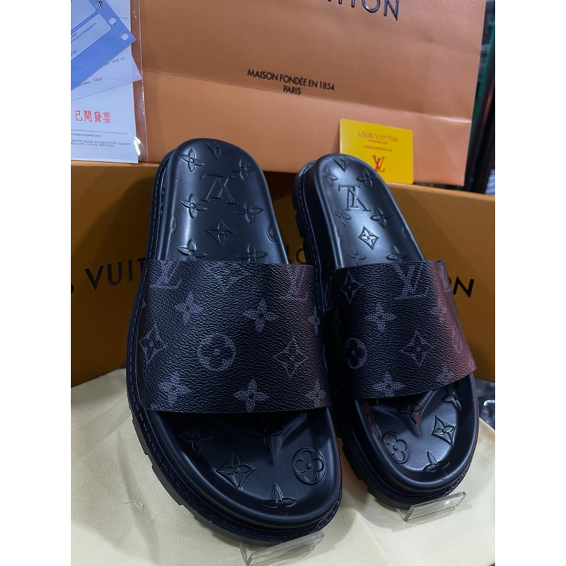 SANDAL PRIA IMPORT LOUIS VUITTON ORIGINAL HIGH QUALTY 100%