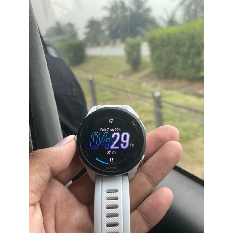 garmin fr 165 music second