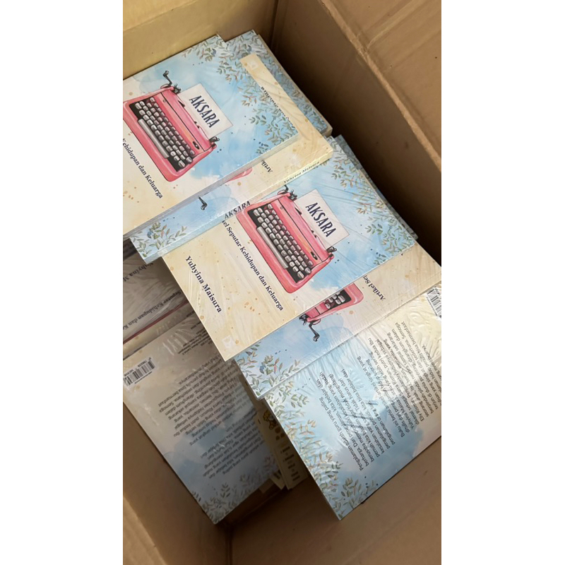 READY STOCK BUKU AKSARA BY SARRA RISMAN