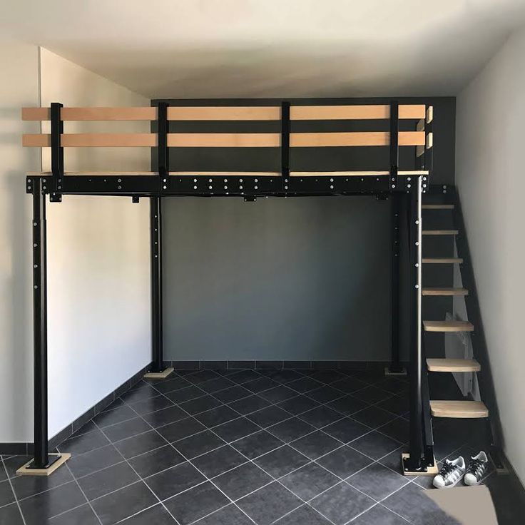 mezzanine indoor industrial
