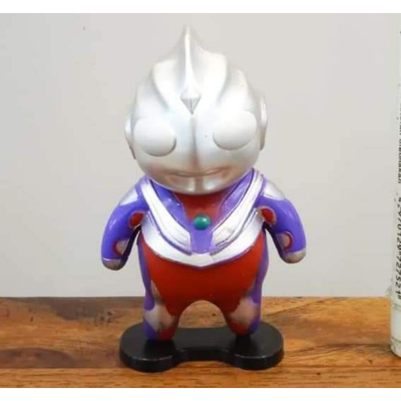 mainan action figure ultraman tiga ultraman zero chibi kidtinggi sekitar 8cmartikulasi detailCMipNN
