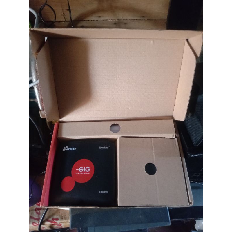 Stb hg680-p Logo gig unit adaptor dan remot