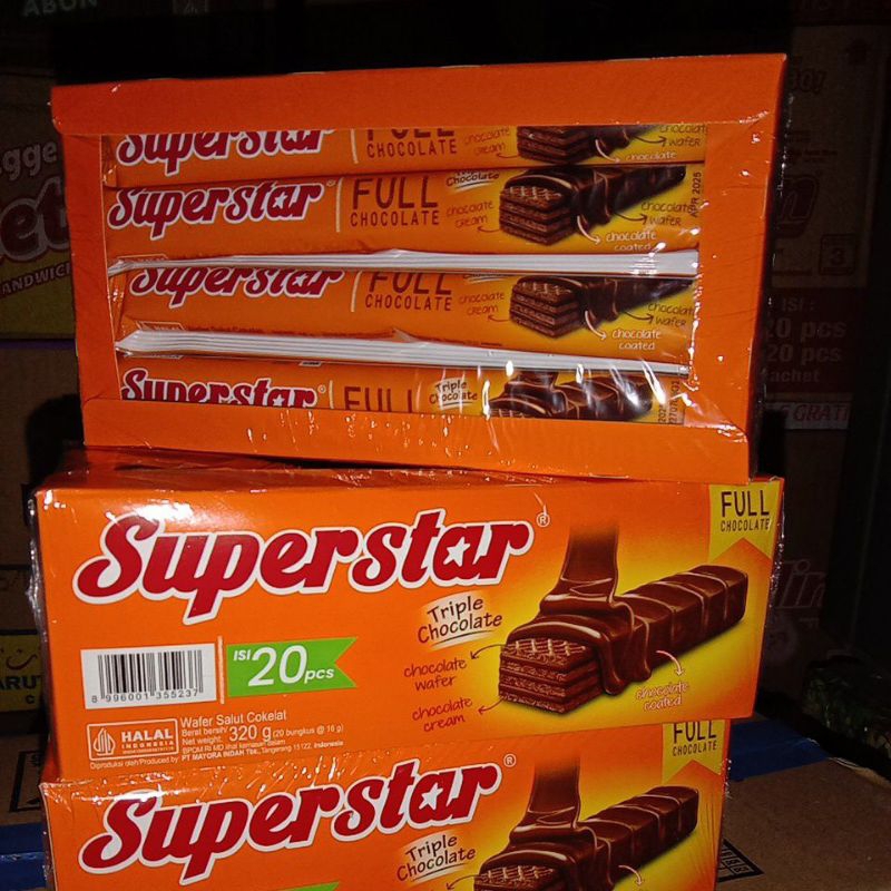 

New Superstar wafer salut cokelat 1 box isi 20/@16g