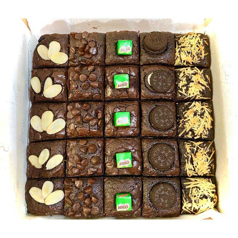 

Luminer brownies panggang mix large 20x20