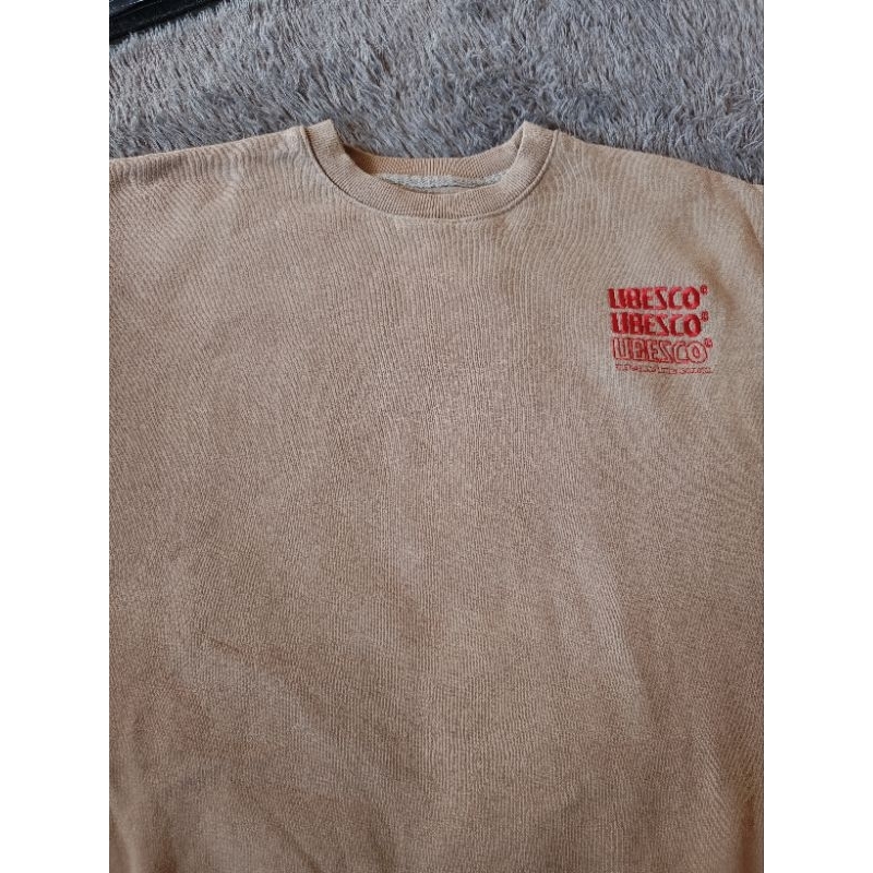 crewneck ubesco