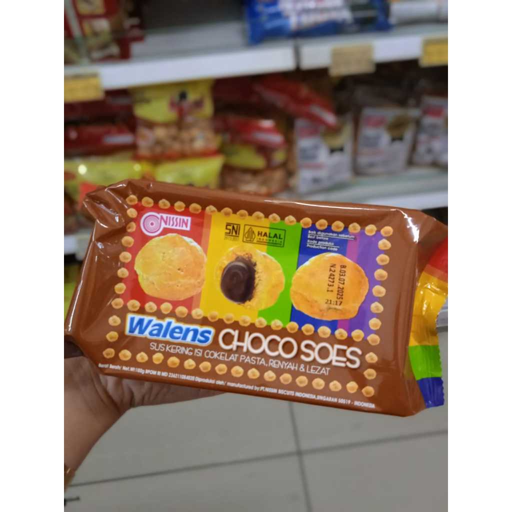 

Nissin Walens Choco Flavour Soes 100gram