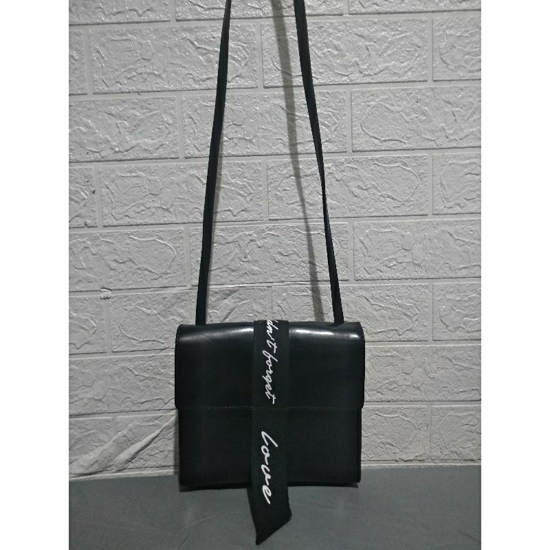 Kwani sling bag cewek korea