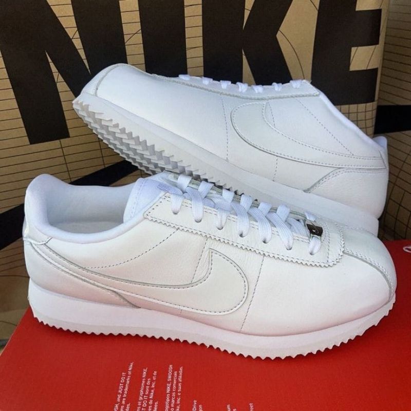 NIKE CORTEZ FULL WHITE SIZE 38 100% ORIGINAL