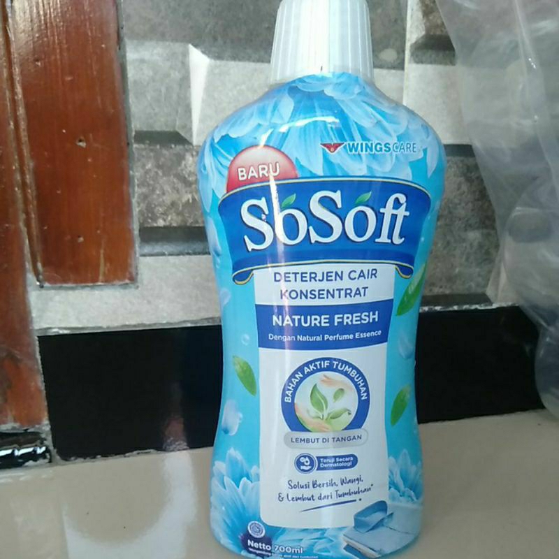 Sosoft detergen cair