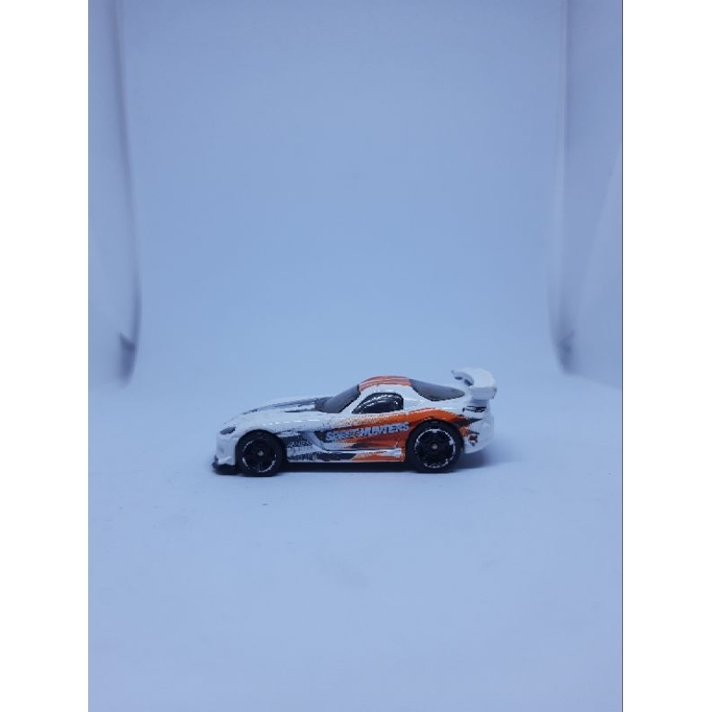 hotwheels 1/64 diecast Dodge viper SRT10