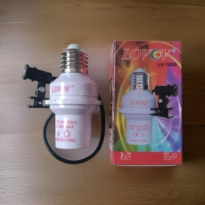 Fitting Sensor Cahaya