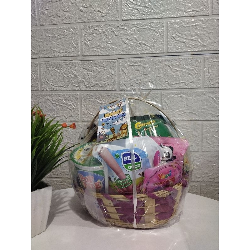 

Hampers Parsel Bingkisan Ulang Tahun Anak