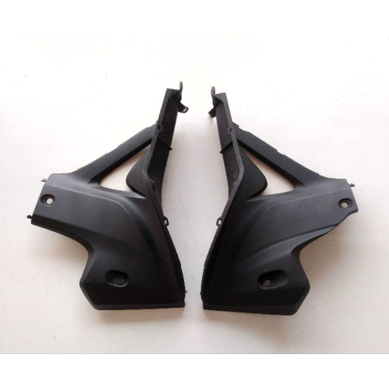 Cover sayap bawah Revo fit sayap bawah Revo fit 110 original