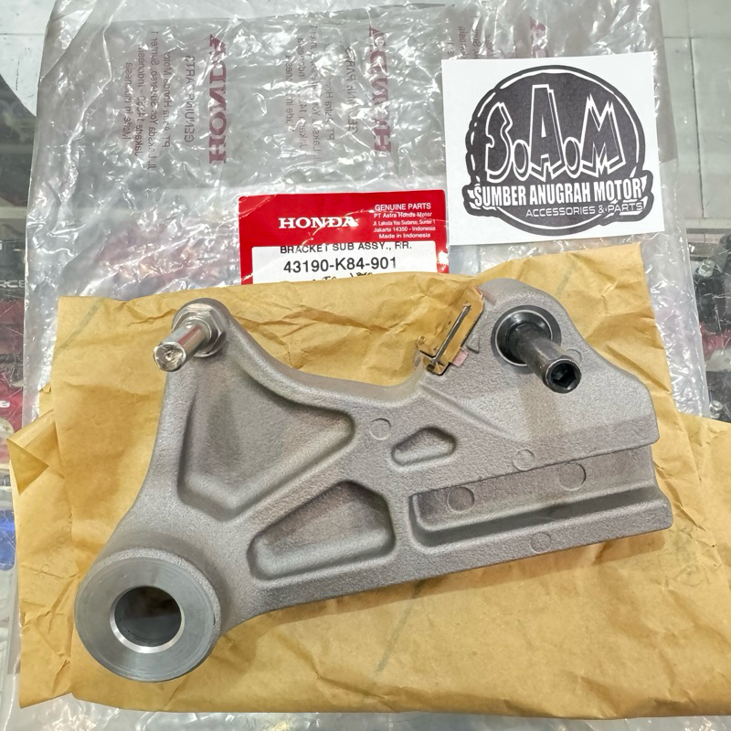 BRACKET DUDUKAN KALIPER CAKRAM BELAKANG CRF CRF150 CALIPER REM ORIGINAL AHM HONDA ASLI