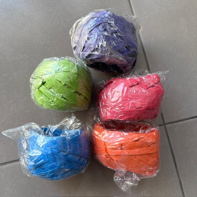 

Tali Rafia Kecil/Tali Pengikat/Tali Plastik Rafia
