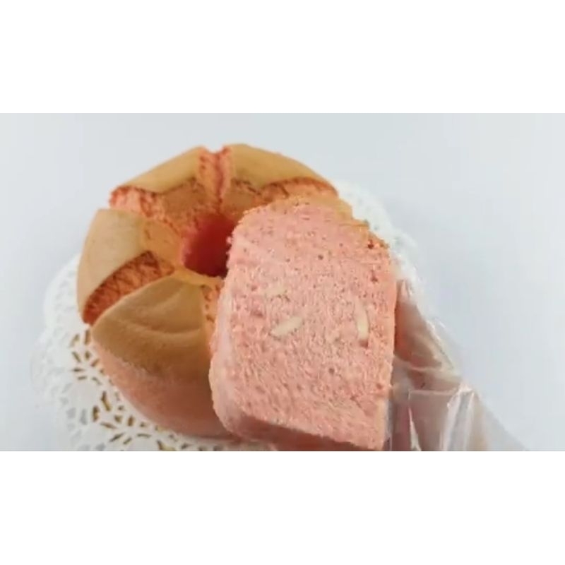 

Chiffon Cake Strawberry