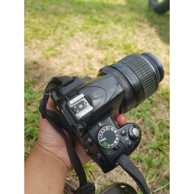 DSLR NIKON D3100